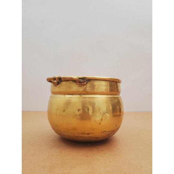 solid brass flowerpot, solid brass flowerpot cache. Vintage brass planter pot - Picture 3 of 10